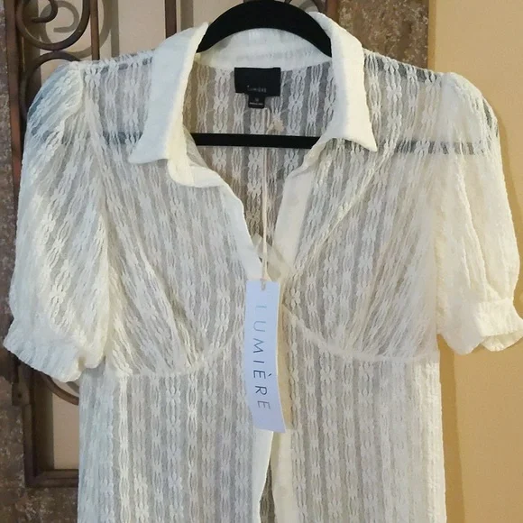 Secrets revealed lace button-down-cream - Picture 4 of 9